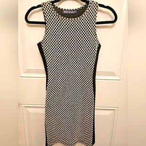 Slip On Checkerboard Form Fitting Dress XS